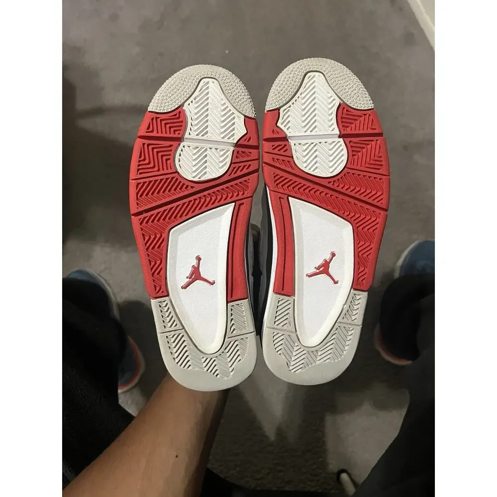 Size 5.5y- Air Jordan 4 Retro OG GS Fire Red 2020 408452-160